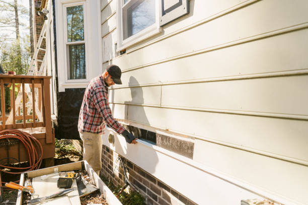 Trusted Storm Damage Siding Repair service in East Hampton, CT - Creative Siding